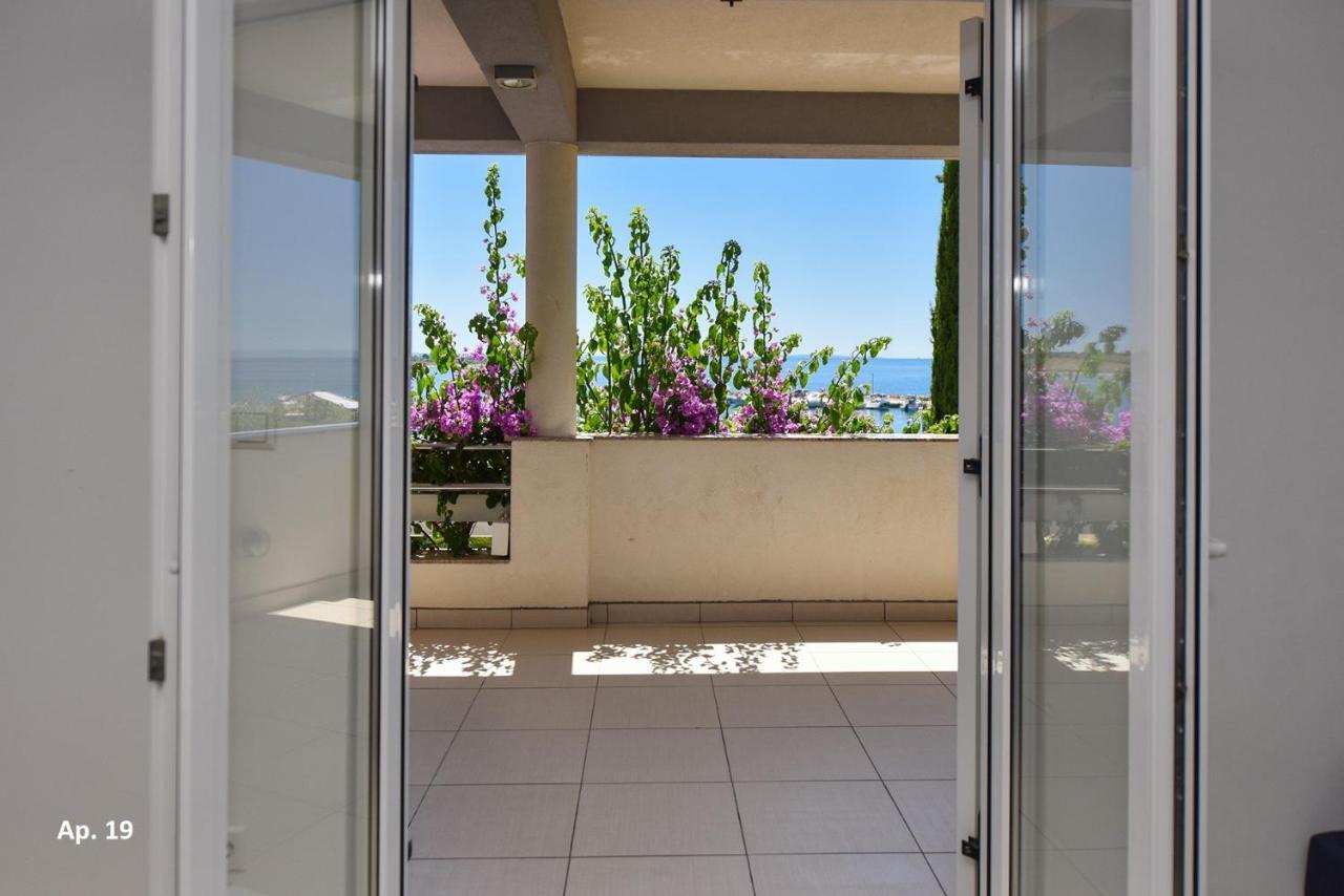 Apartments Bella Sky Novalja Exterior photo